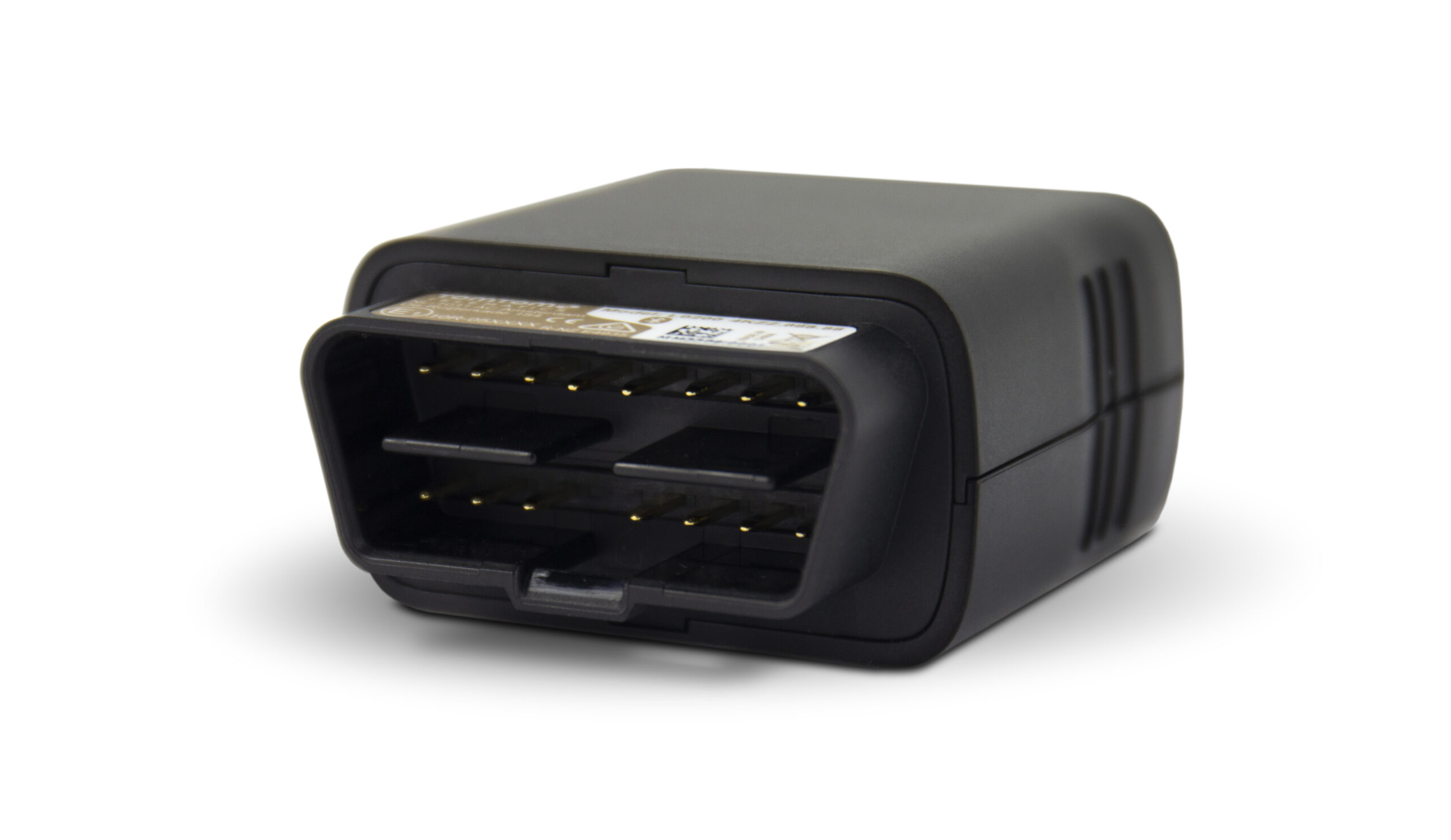 Easy installation for immediate fleet tracking